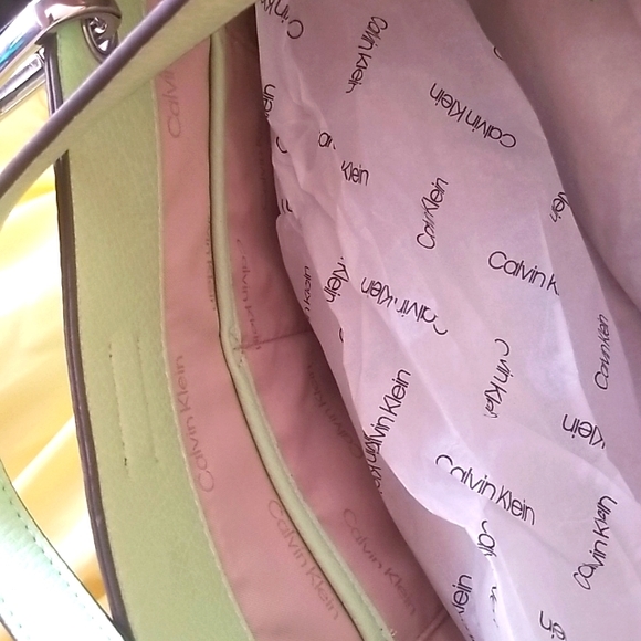 Calvin Klein (Renya tote) cucumber color womans purse - Picture 5 of 7